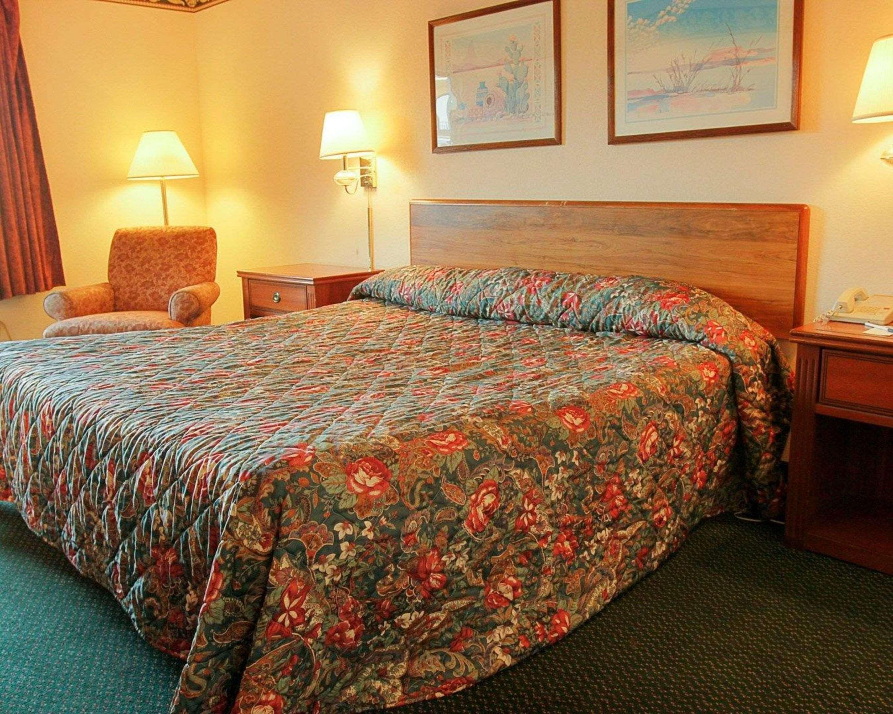 Rodeway Inn Greenwood Luaran gambar