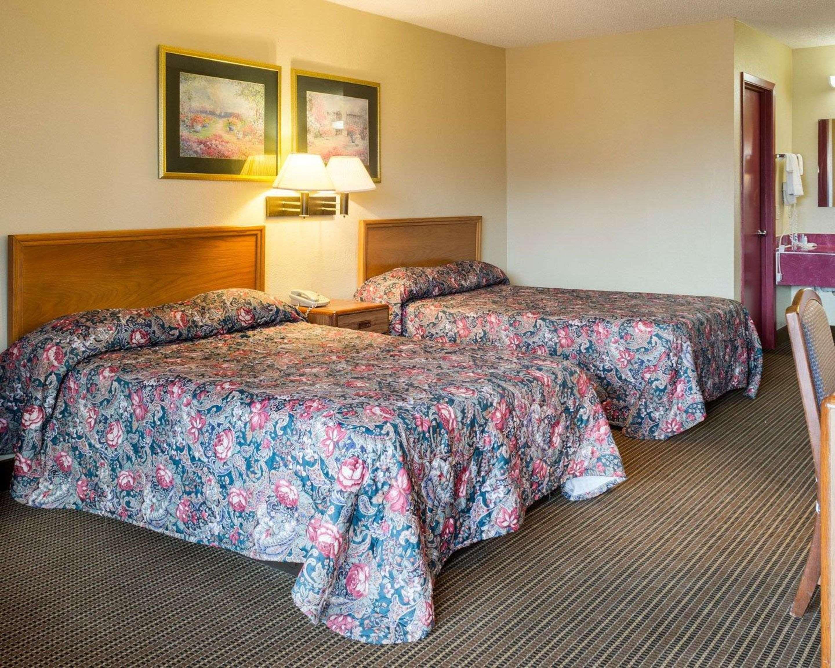 Rodeway Inn Greenwood Luaran gambar