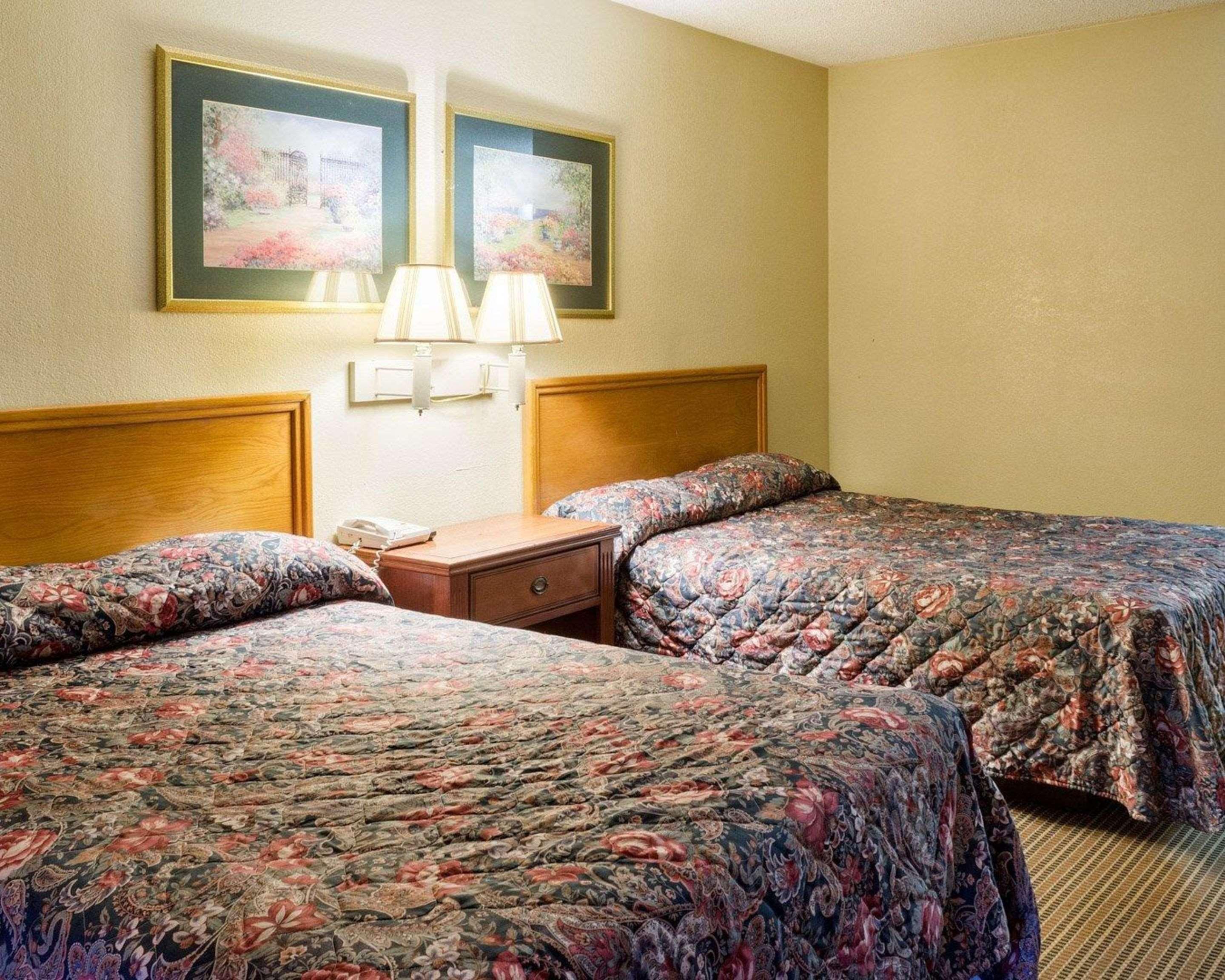 Rodeway Inn Greenwood Luaran gambar