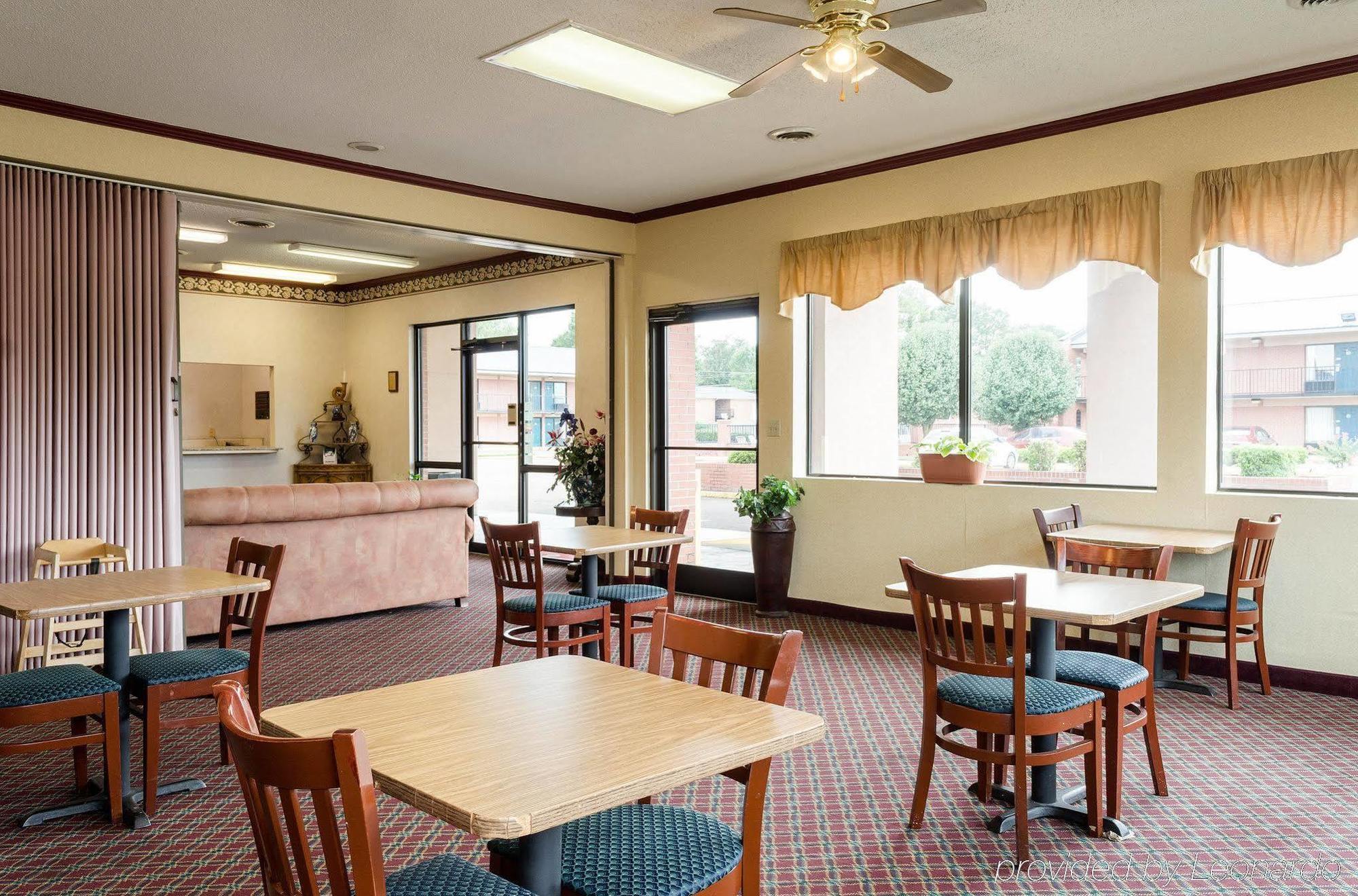 Rodeway Inn Greenwood Luaran gambar