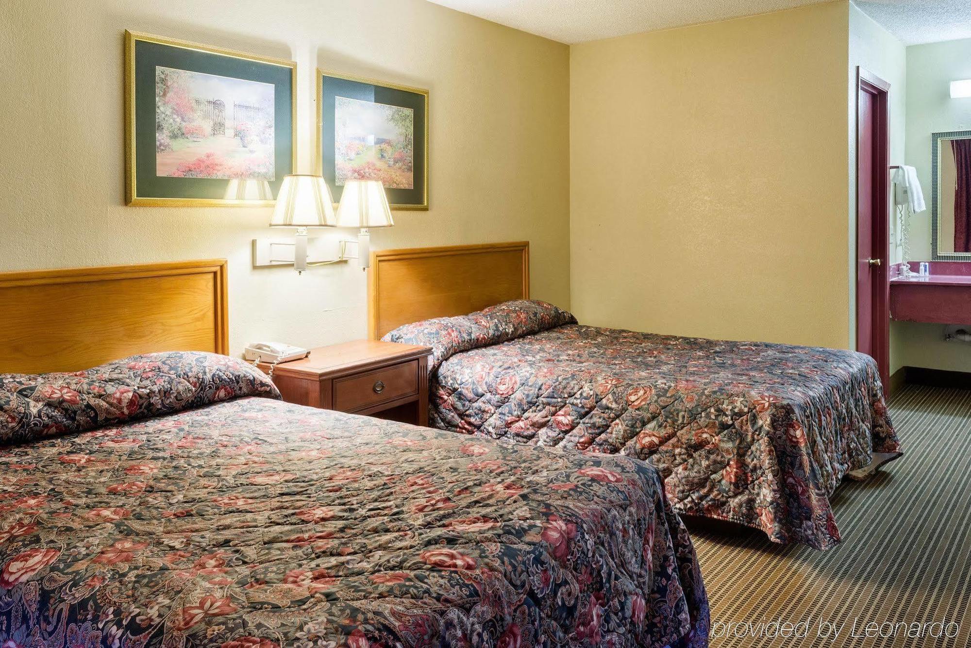 Rodeway Inn Greenwood Luaran gambar